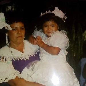 Meet your Posher, Petra